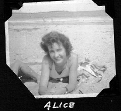 C460- Alie Bennett (Lynn Beach)